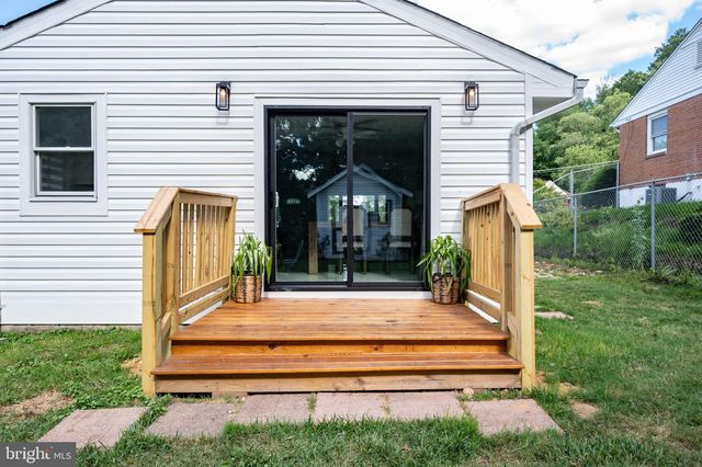 6206 HILLVIEW AVE, Alexandria, VA 22310