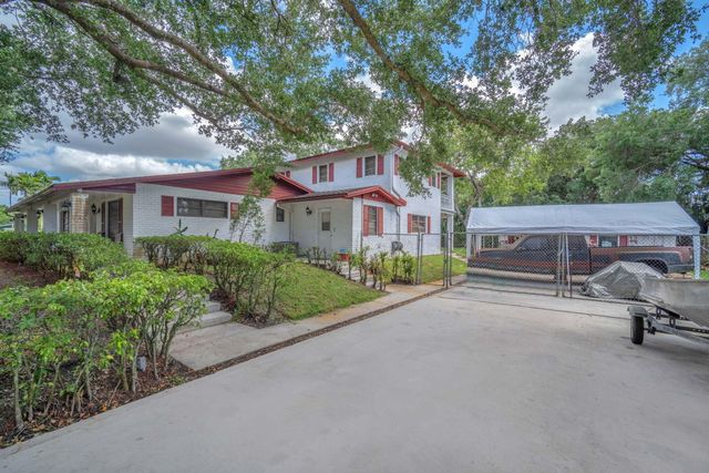 13930 SW 36th Court, Davie, FL 33330