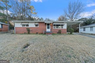 61 Oak Avenue, Milledgeville, GA 31061