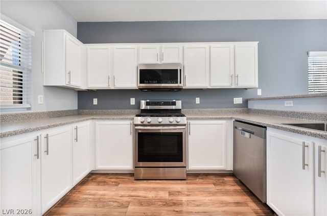 2825 Woodland Park Avenue, North Las Vegas, NV 89086