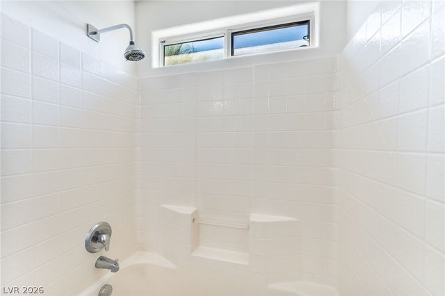 2825 Woodland Park Avenue, North Las Vegas, NV 89086
