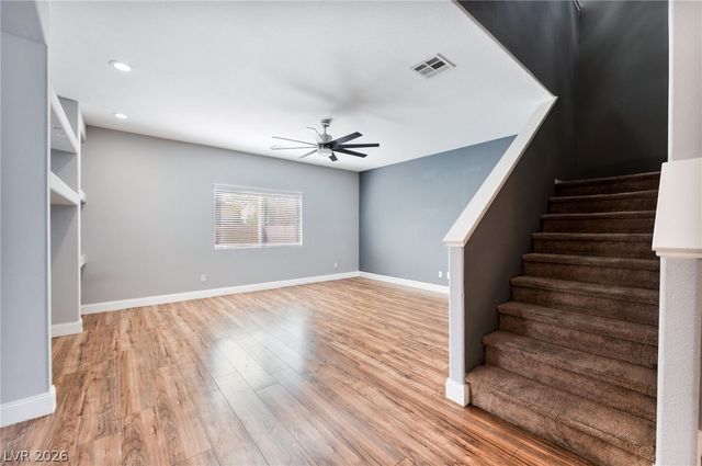 2825 Woodland Park Avenue, North Las Vegas, NV 89086