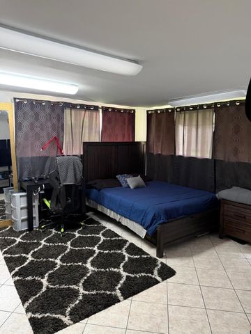 807 Hidden Valley Drive, Houston, TX 77088