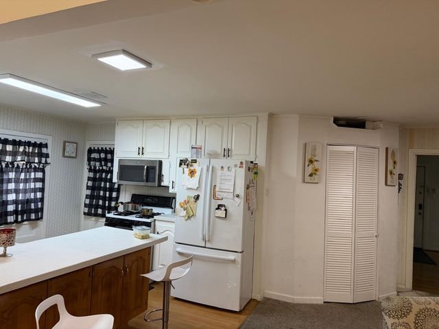 807 Hidden Valley Drive, Houston, TX 77088