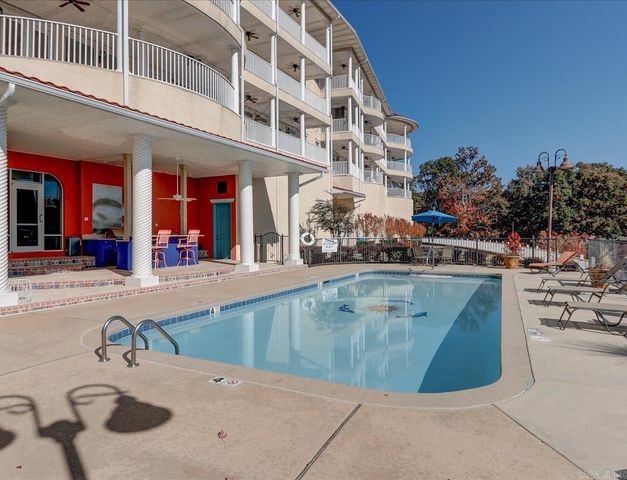 130 Grand Isle Dr Apt 3F, Hot Springs, AR 71913
