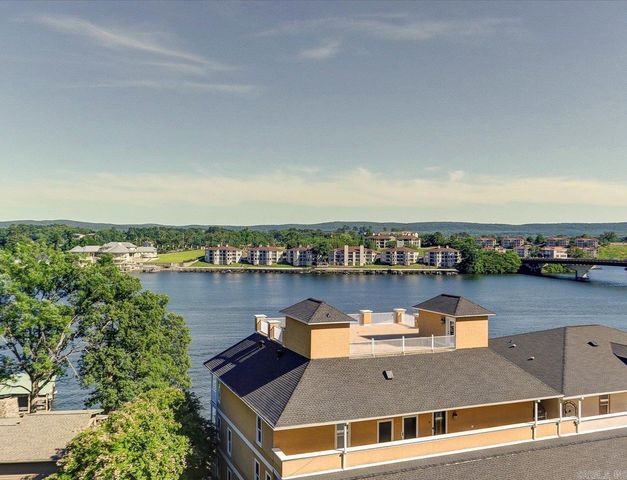 130 Grand Isle Dr Apt 3F, Hot Springs, AR 71913