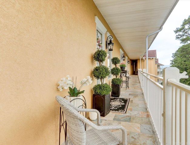 130 Grand Isle Dr Apt 3F, Hot Springs, AR 71913