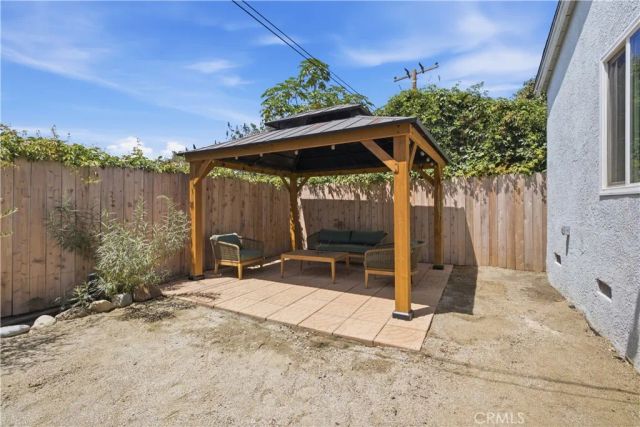 326 W Claude, Compton, CA 90220