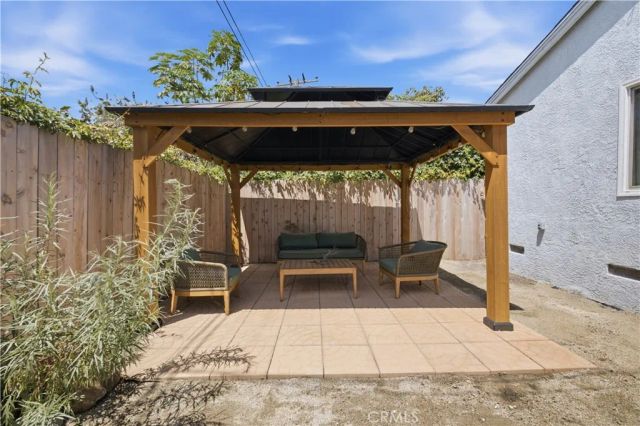 326 W Claude, Compton, CA 90220