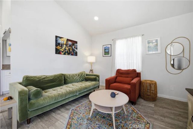 326 W Claude, Compton, CA 90220