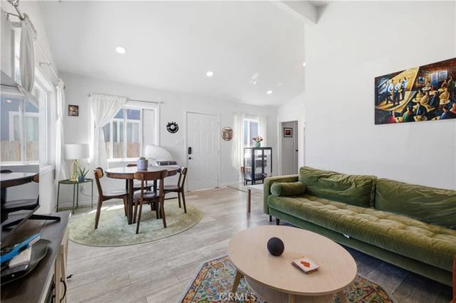 326 W Claude, Compton, CA 90220