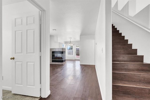 8217 Beekman Street, Las Vegas, NV 89147