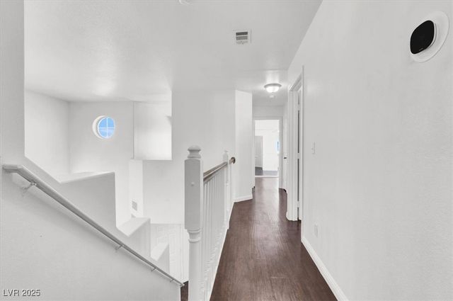 8217 Beekman Street, Las Vegas, NV 89147