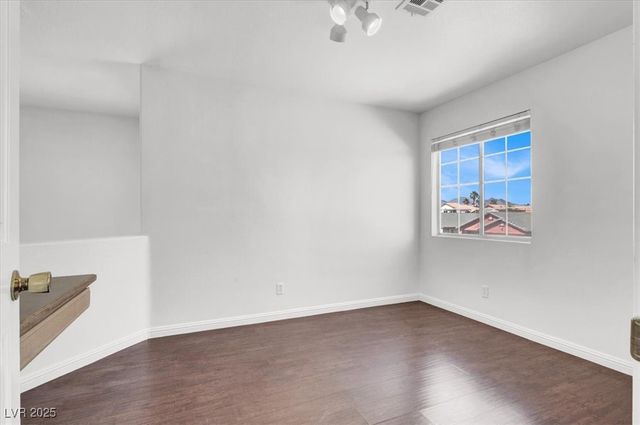 8217 Beekman Street, Las Vegas, NV 89147