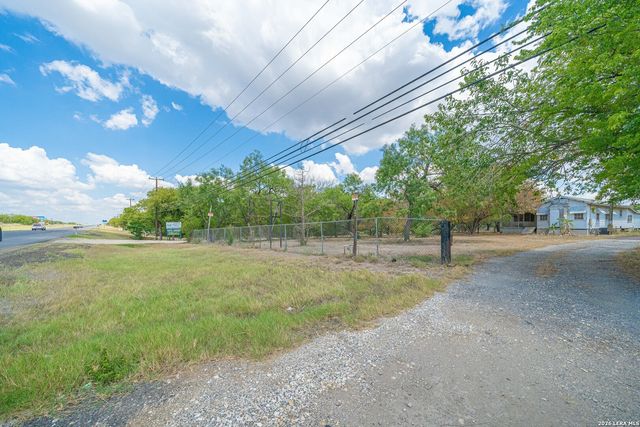 12498 S US HIGHWAY 181, San Antonio, TX 78223