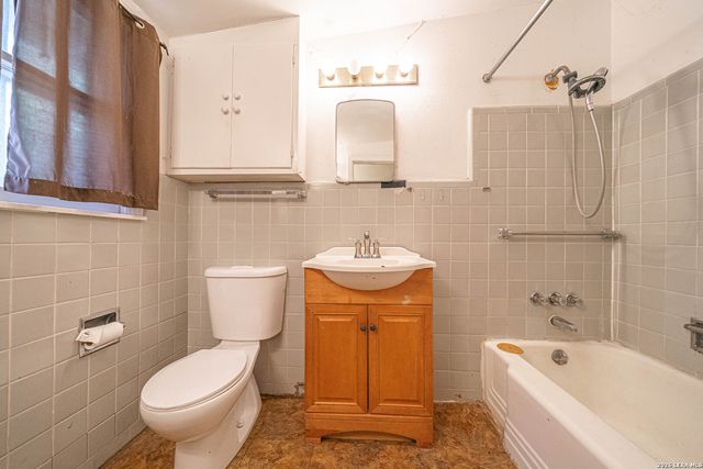 12498 S US HIGHWAY 181, San Antonio, TX 78223