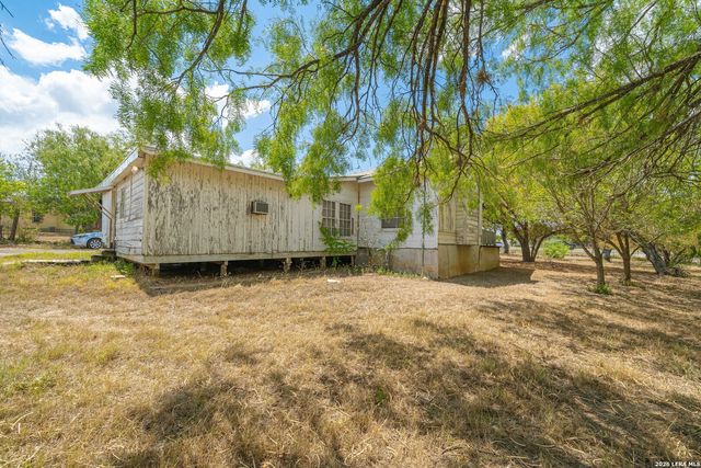 12498 S US HIGHWAY 181, San Antonio, TX 78223