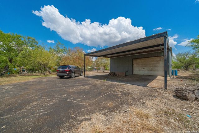 12498 S US HIGHWAY 181, San Antonio, TX 78223