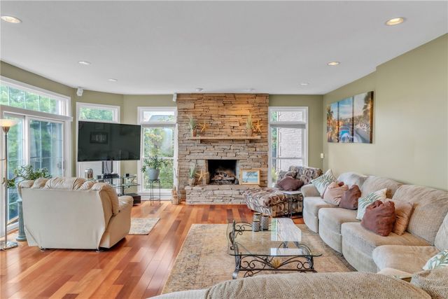 313 STETTLER DRIVE, Jefferson Hills, PA 15025