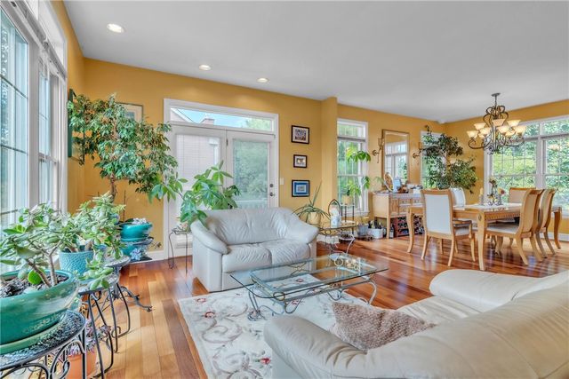 313 STETTLER DRIVE, Jefferson Hills, PA 15025