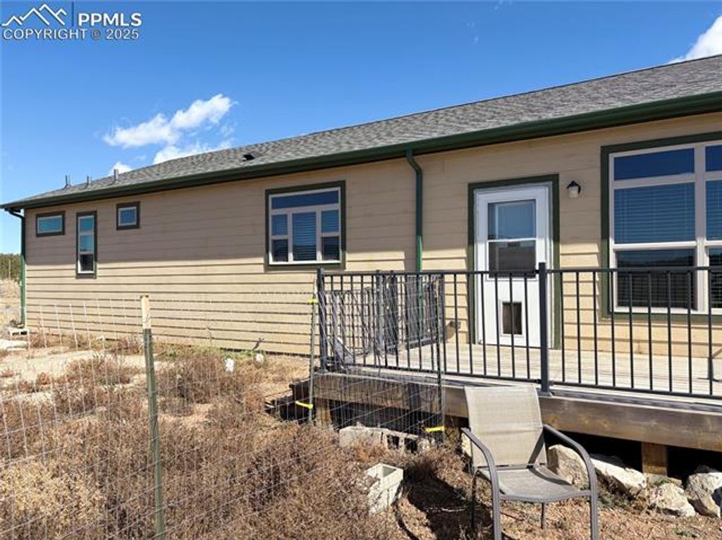 1925 Doe Valley Road, Guffey, CO 80820 — photo 5