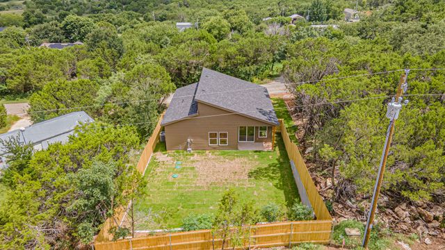 916 Colorado River Drive, Granbury, TX 76048