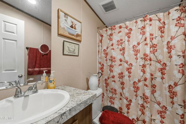 4670 North Highway 66, Rogersville, TN 37857