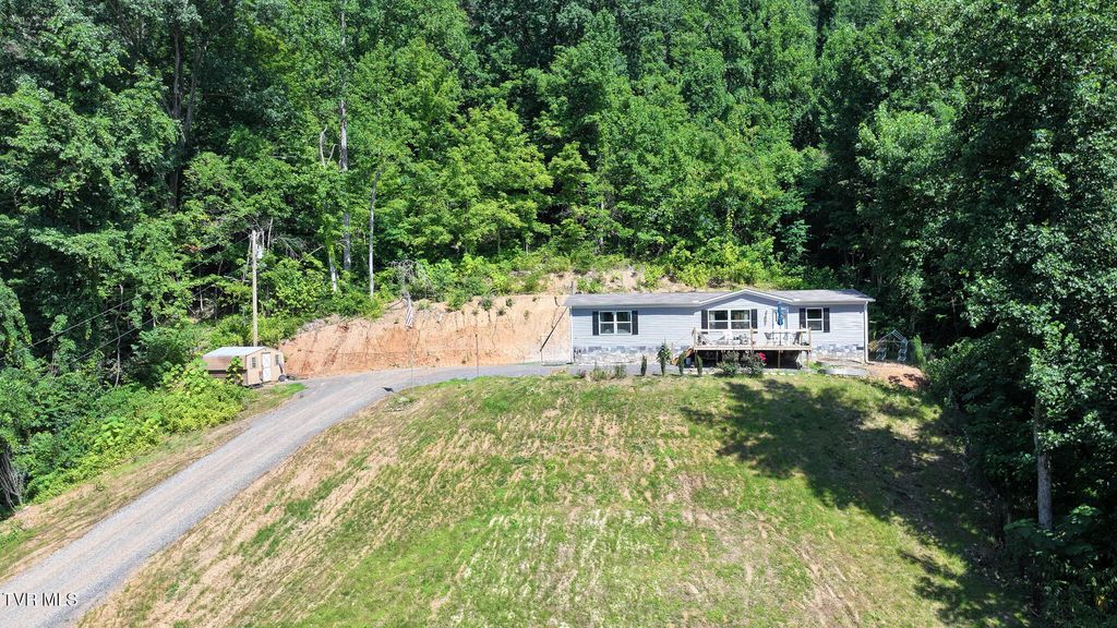 4670 North Highway 66, Rogersville, TN 37857
