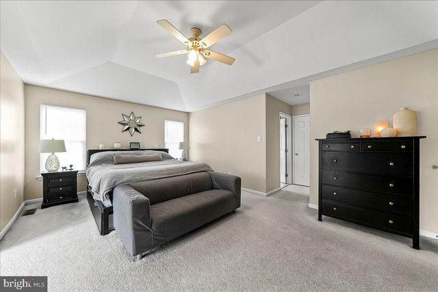 352 DRUMMERS LN, Phoenixville, PA 19460