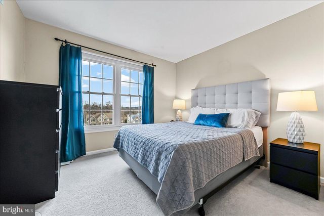 352 DRUMMERS LN, Phoenixville, PA 19460