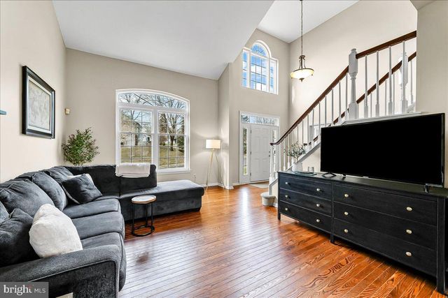 352 DRUMMERS LN, Phoenixville, PA 19460