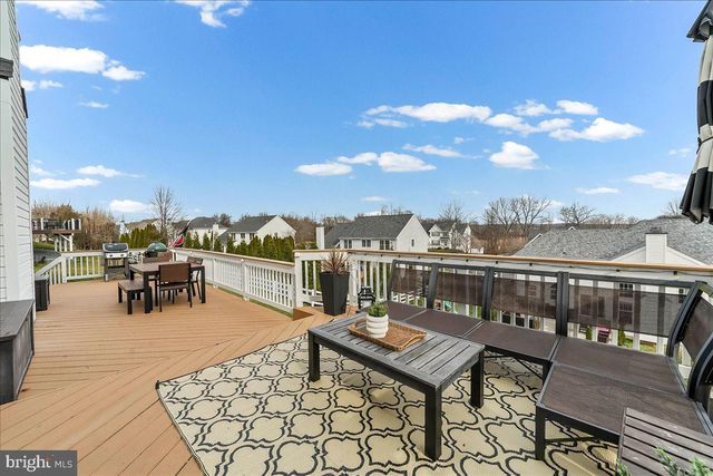 352 DRUMMERS LN, Phoenixville, PA 19460