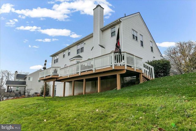 352 DRUMMERS LN, Phoenixville, PA 19460