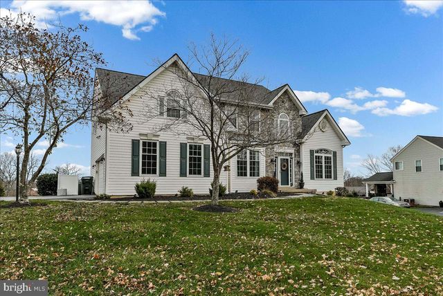 352 DRUMMERS LN, Phoenixville, PA 19460