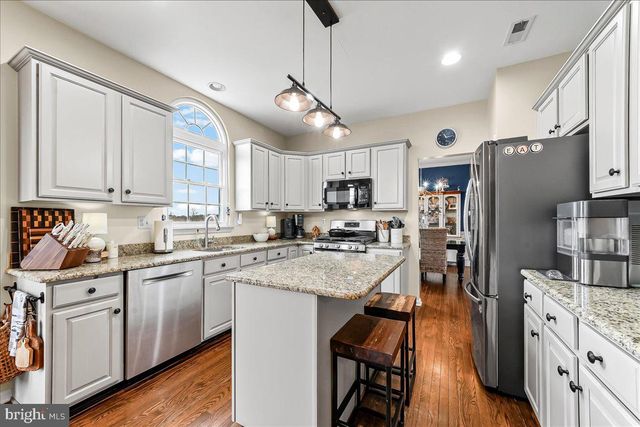 352 DRUMMERS LN, Phoenixville, PA 19460