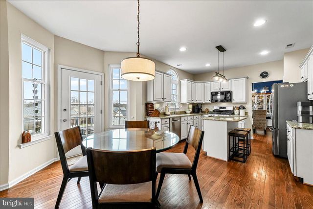 352 DRUMMERS LN, Phoenixville, PA 19460