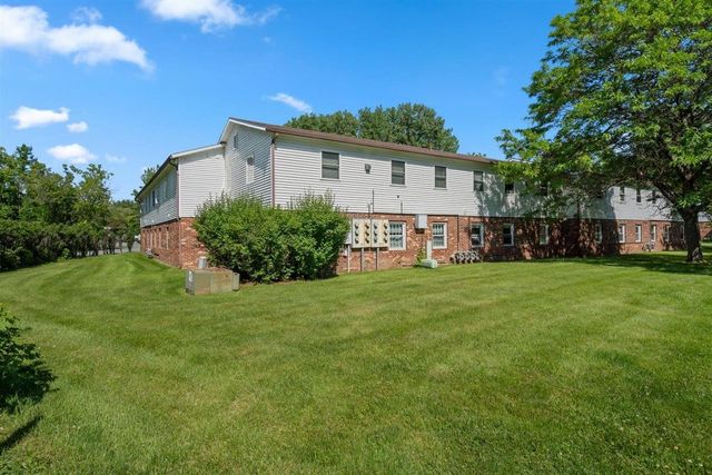 111 Sherwood Square, Essex Junction, VT 05452