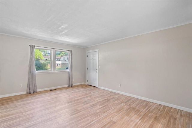 111 Sherwood Square, Essex Junction, VT 05452