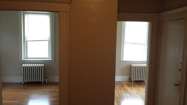 4 Hancock St 9, Malden, MA 02148