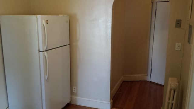 4 Hancock St 9, Malden, MA 02148