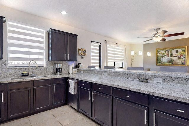 132 NE 26th Ave, Homestead, FL 33033