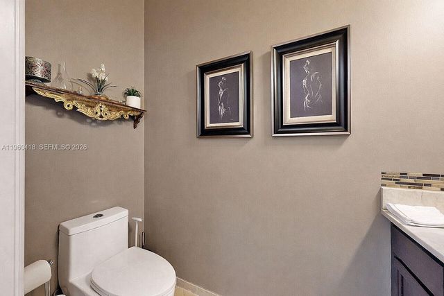 132 NE 26th Ave, Homestead, FL 33033