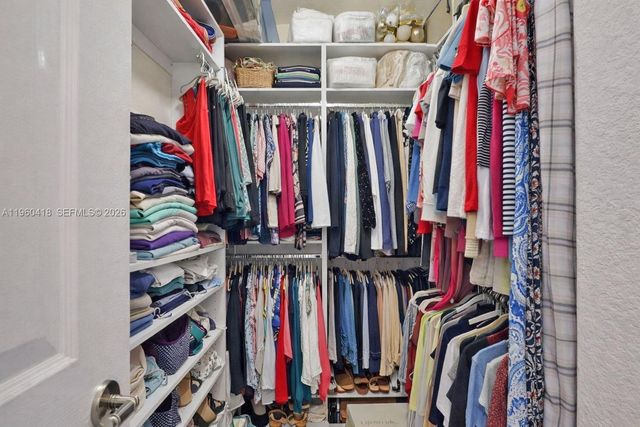 132 NE 26th Ave, Homestead, FL 33033