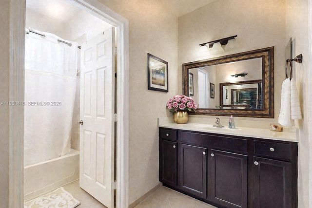 132 NE 26th Ave, Homestead, FL 33033