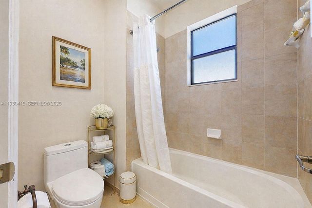 132 NE 26th Ave, Homestead, FL 33033