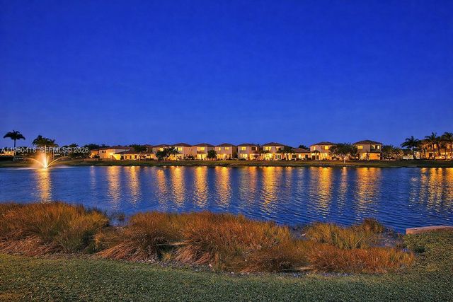 132 NE 26th Ave, Homestead, FL 33033