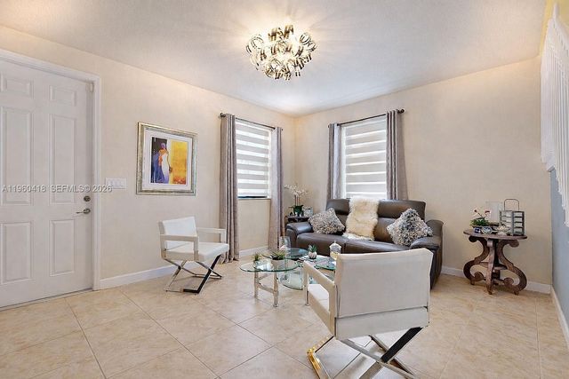 132 NE 26th Ave, Homestead, FL 33033