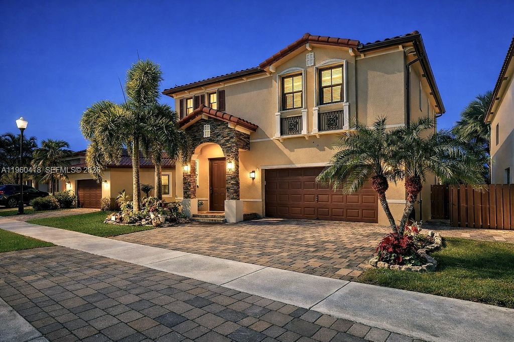 132 NE 26th Ave, Homestead, FL 33033