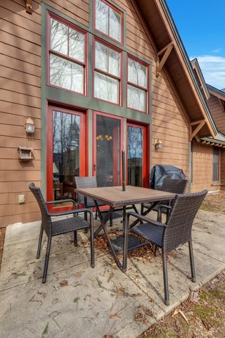 24 Freeman Road A1, Cavendish, VT 05153