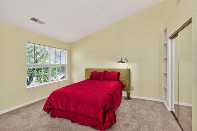 541 W Short Street 15, Lexington, KY 40507